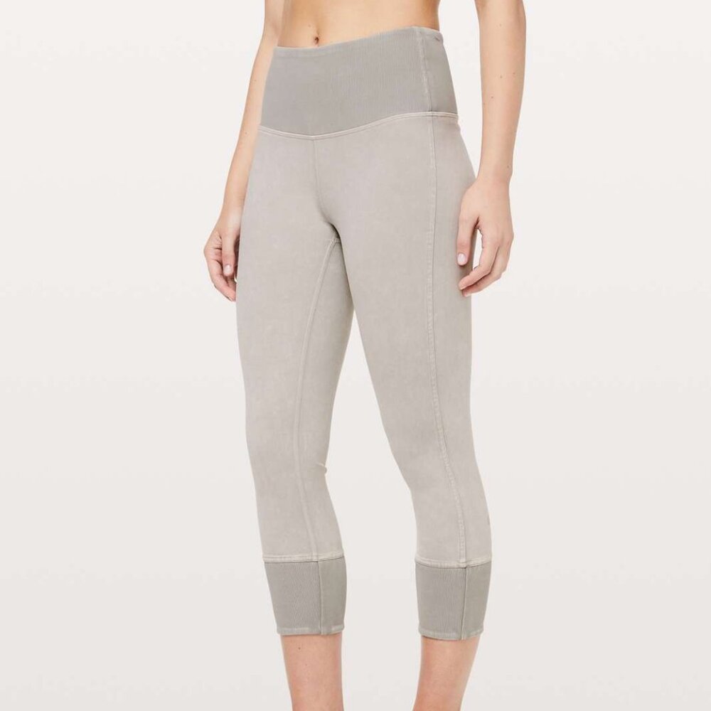 Lululemon Wunder Under Crop 23" Ribbed Size 2 Washed French Clay